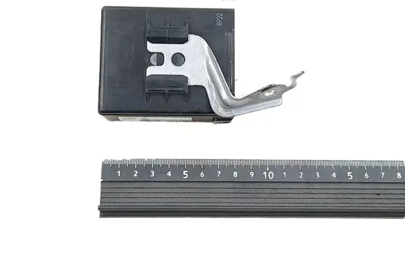 Toyota Prius (XW30) Other devices 8657247050