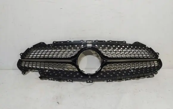 Mercedes-Benz CLS W257 Front bumper upper radiator grill