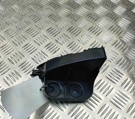Volkswagen Multivan T6 Rear bumper mounting bracket 7T0807483B