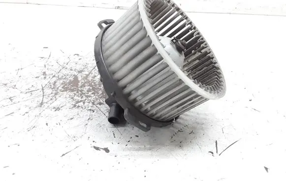 Mazda 3 I Heater fan/blower 8940000270