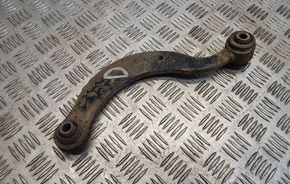 Toyota Avensis T270 Rear control arm