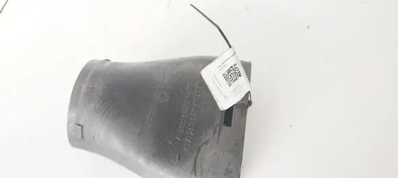 Mercedes-Benz C W203 Air intake hose/pipe A2095280407 A2035280807