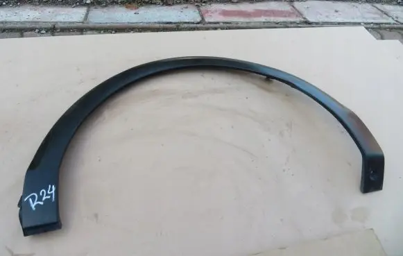 Rear arch trim