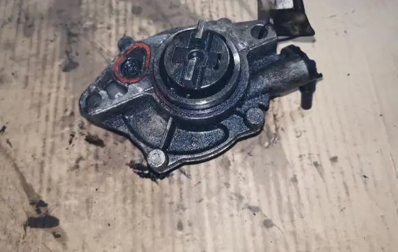 Vacuum pump