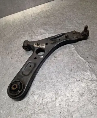 KIA Ceed Front lower control arm/wishbone