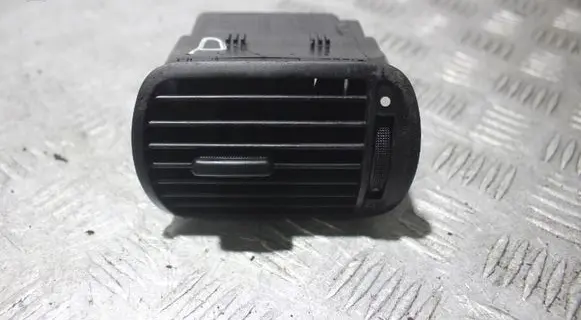 Seat Toledo II (1M) Dashboard side air vent grill/cover trim 8L0820901