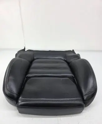 Porsche Macan (95B) Front passenger seat console base 7P5881376