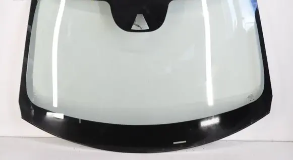 Volvo S60 Front windscreen/windshield window 