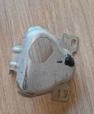 Mercedes-Benz GLC AMG EGR valve cooler bracket A2136260000 04187B03