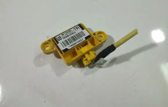 Opel Astra G Airbag deployment crash/impact sensor 09133281
