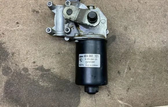 BMW 3 E90 E91 Wiper motor 697826401 404960