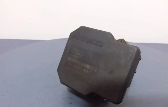 KIA Carens I ABS Pump 0K2FD437A0