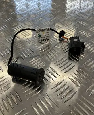 Ford Ranger USB socket connector N1WT-19J211-AC