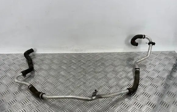 Mercedes-Benz C W205 Engine coolant pipe/hose A2055060700