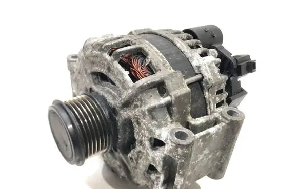 Audi A4 S4 B8 8K Generator/alternator 06H903018J