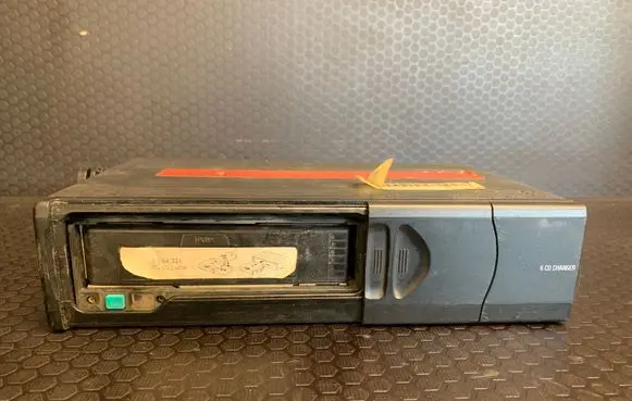 CD/DVD changer