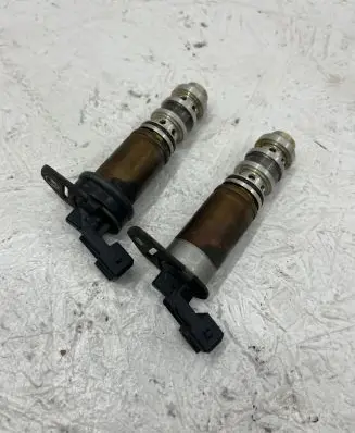 BMW 3 E90 E91 Camshaft vanos timing valve 7584115 758411