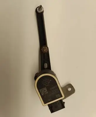 Rear air suspension level height sensor