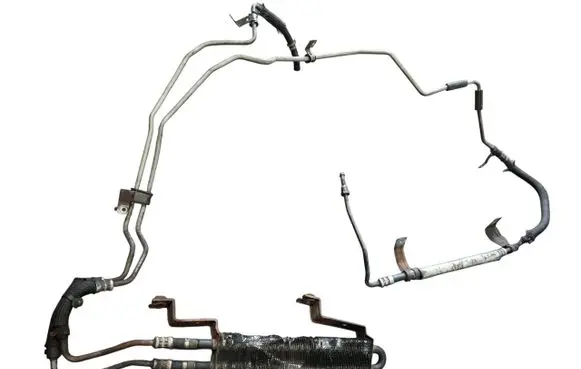 Gearbox oil cooler pipe/hose