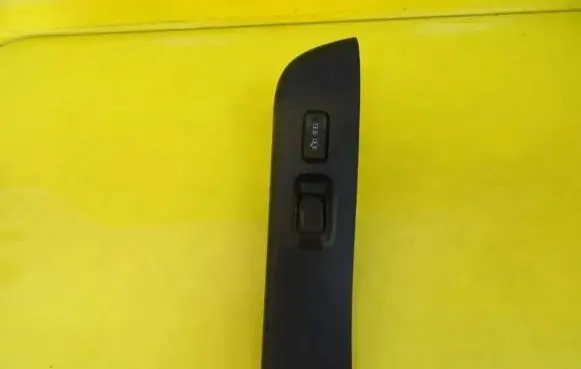 Opel Frontera B Electric window control switch 8971745853