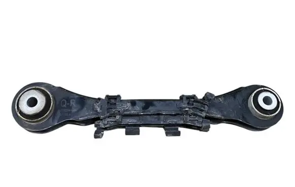 Rear control arm