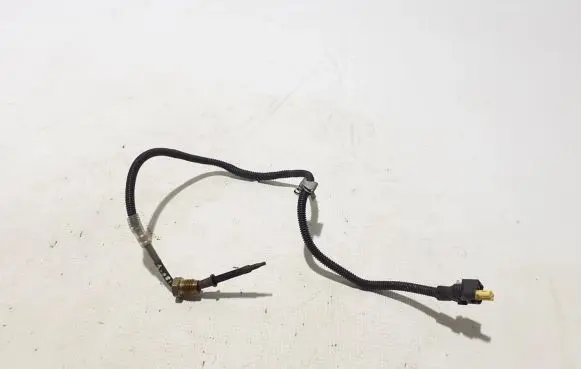 Mercedes-Benz GLC C253 Exhaust gas temperature sensor A0009859704