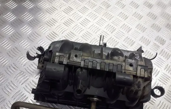 Opel Corsa C Intake manifold 09157501BL