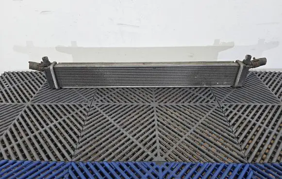 Toyota Prius+ (ZVW40) Coolant radiator 