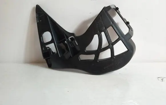 BMW 5 G30 G31 G38 Front bumper mounting bracket 51117385347autoas1 51117385347