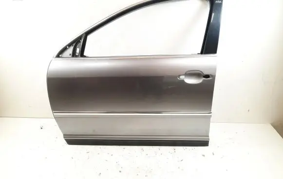 Volkswagen Phaeton Front door