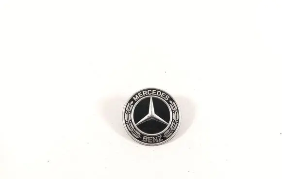 Mercedes-Benz A W177 Manufacturer badge logo/emblem A0008176203