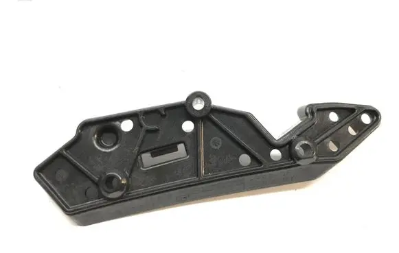 BMW i4 Front bumper mounting bracket 8738613