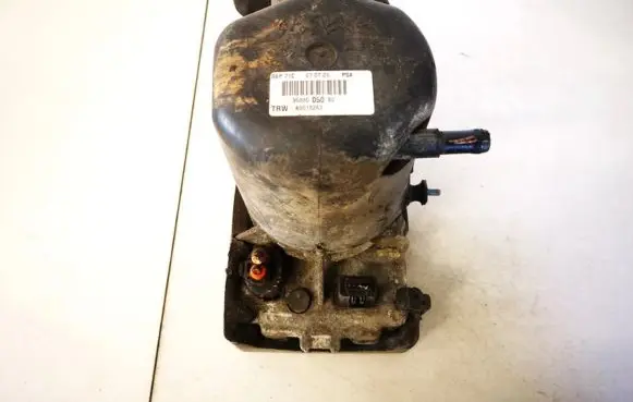 Citroen C5 Power steering pump 9688005080