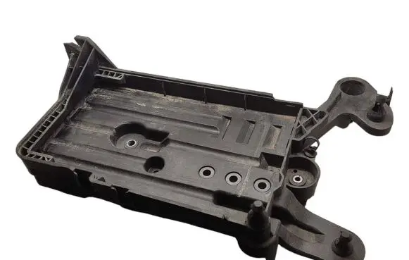 Battery tray