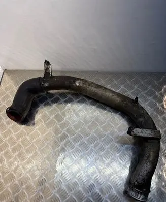 Intercooler hose/pipe