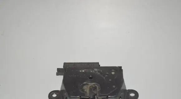 BMW 2 F46 Tailgate/trunk/boot lock/catch/latch 7348529 51247348529 4825345