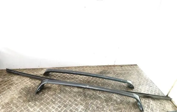 Roof bar rail