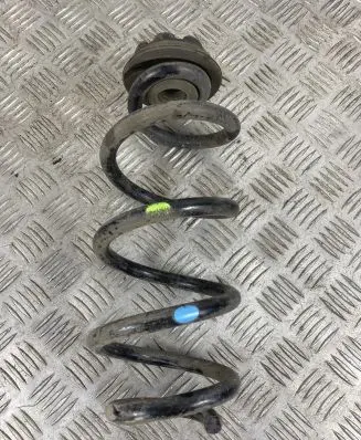 Nissan X-Trail T32 Rear coil spring