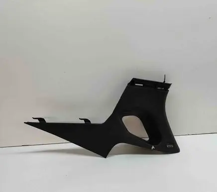 (C) pillar trim