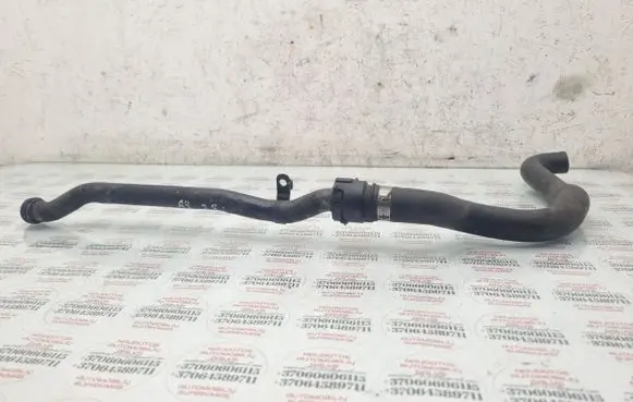 Audi A4 S4 B5 8D Engine coolant pipe/hose 8D0819373K 078121035K
