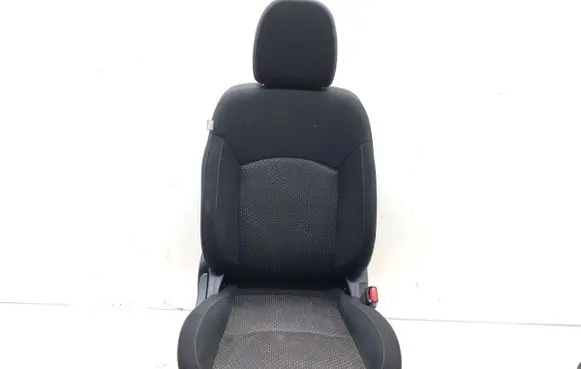Mitsubishi ASX Front passenger seat 