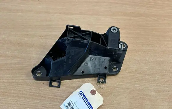 Chrysler Pacifica Radiator support slam panel bracket 68292239AC 68292239AA 68292239AB