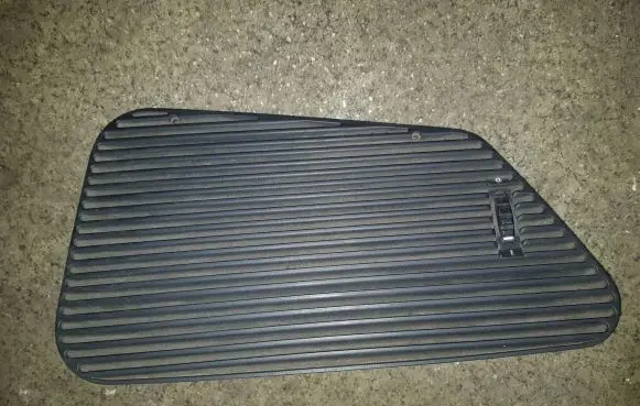 BMW 5 E34 Dash center air vent grill 64221384066