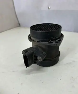 Volvo XC70 Mass air flow meter 0280218108
