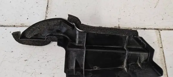 Toyota Auris E180 Intercooler air guide/duct channel 165930T030
