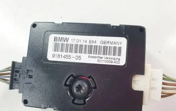 BMW X1 E84 Aerial antenna filter 9181455 50110059A00 170114E84