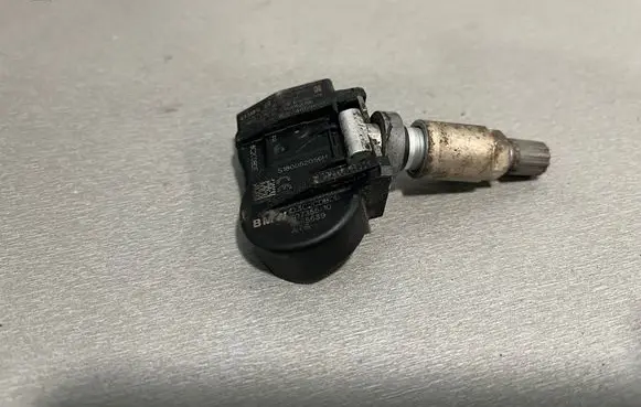 BMW 4 F36 Gran coupe Tire pressure sensor 6855539