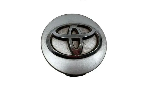 Toyota Avensis T270 Original wheel cap 4260302201