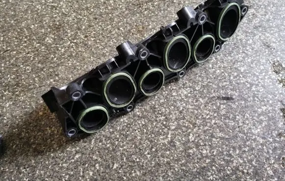 Audi A7 S7 4K8 Intake manifold 059129765