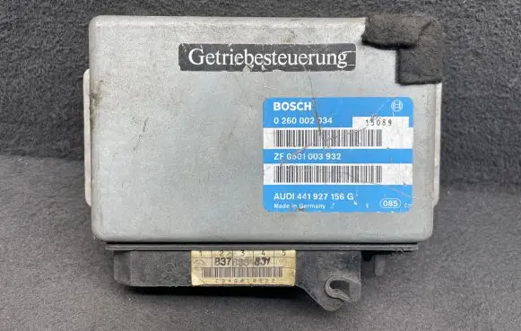 Audi V8 Gearbox control unit/module 441927156G 0260002034